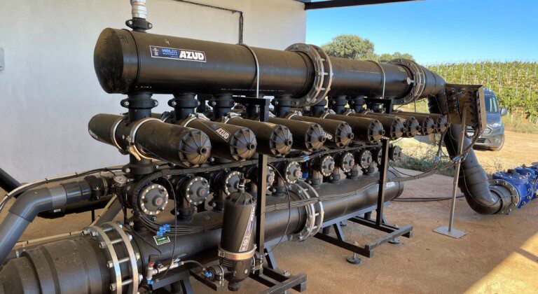 Two 1,7 million liter tanks for vines, almonds and olives, Portugal