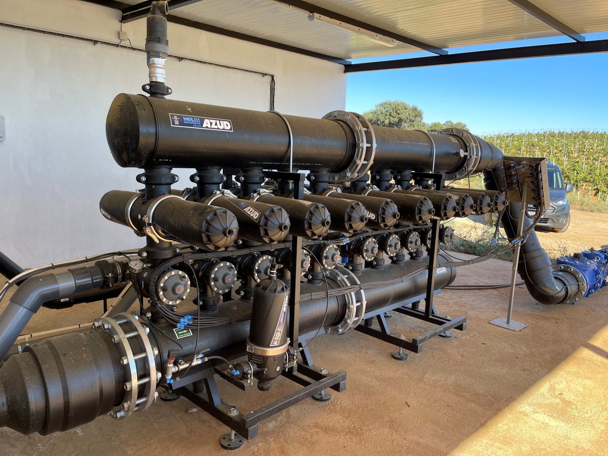 Two 1,7 million liter tanks for vines, almonds and olives, Portugal