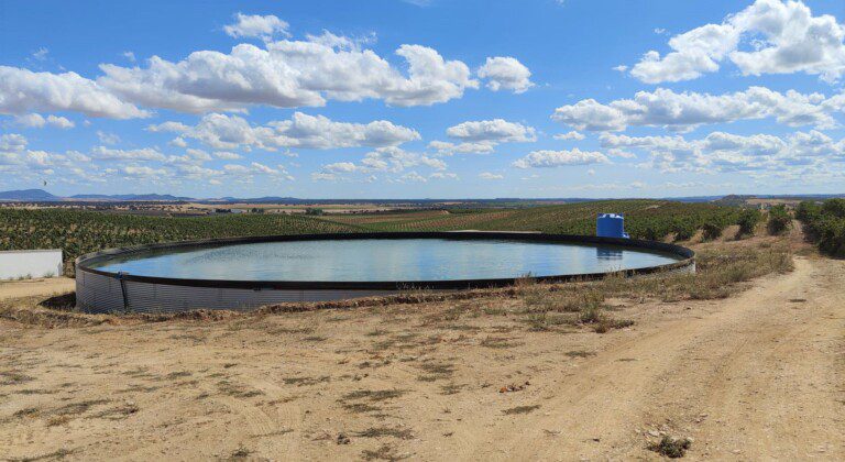 Two 1,7 million liter tanks for vines, almonds and olives, Portugal