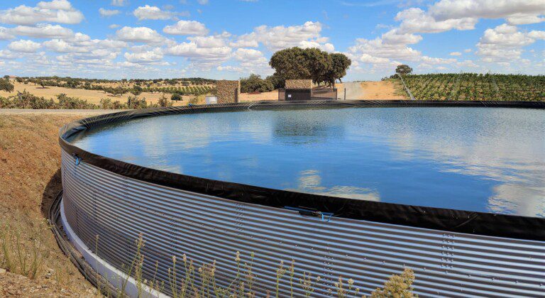 Two 1,7 million liter tanks for vines, almonds and olives, Portugal