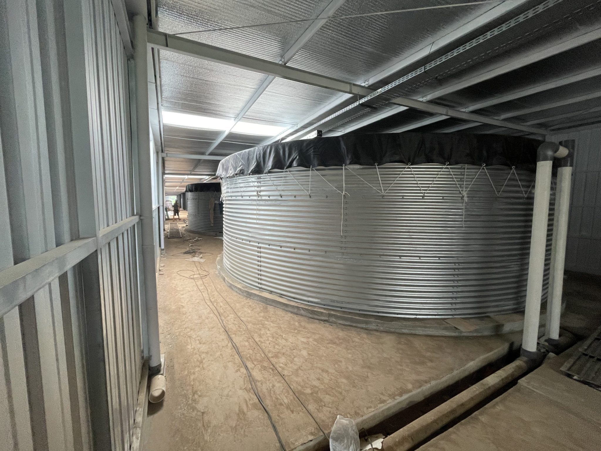 Water storage for melons, Indonesia