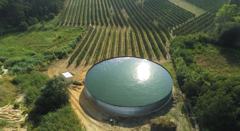 Storage of surface water for pears, Portugal