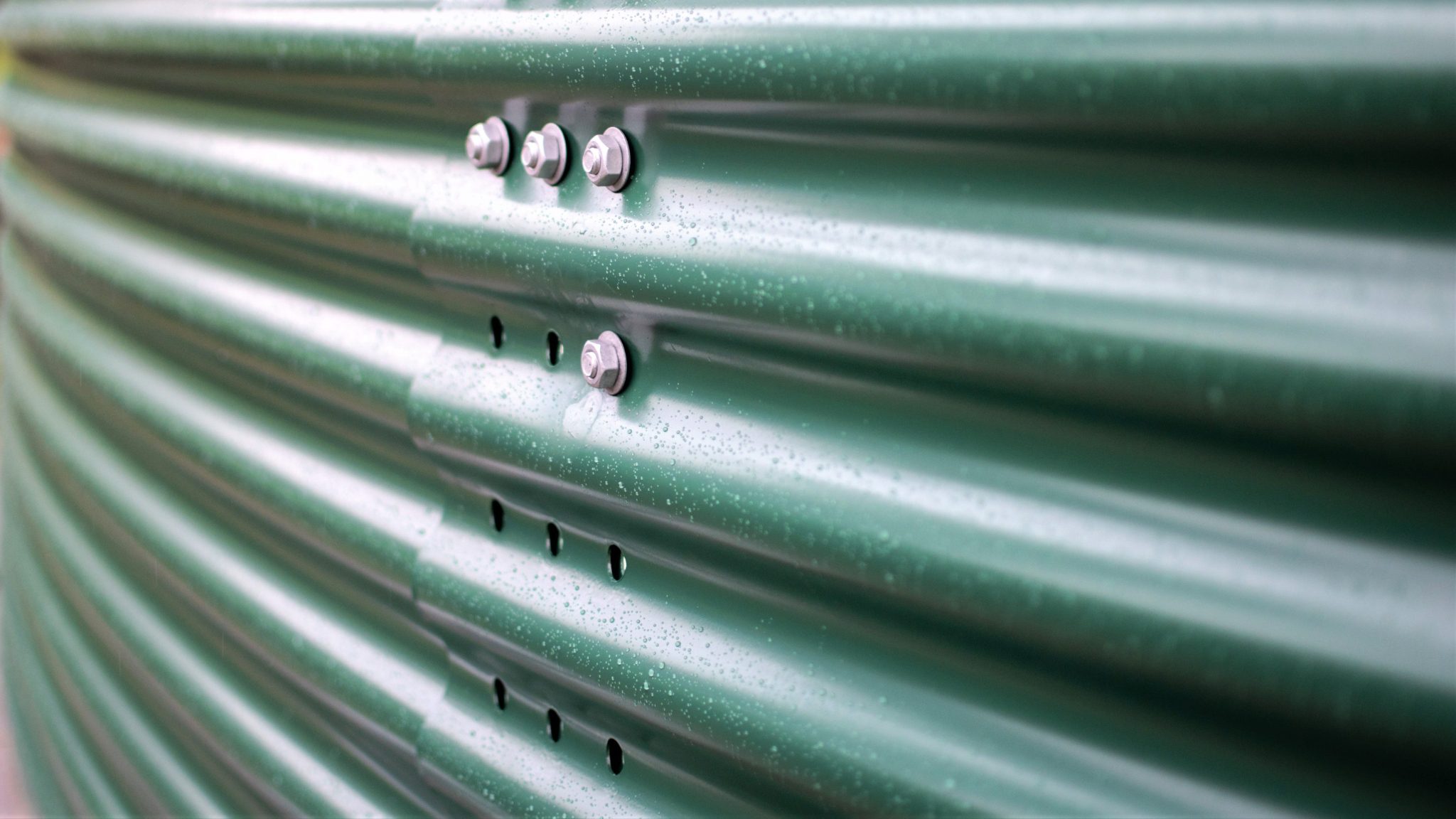 8 facts about the coating of our metal water tanks