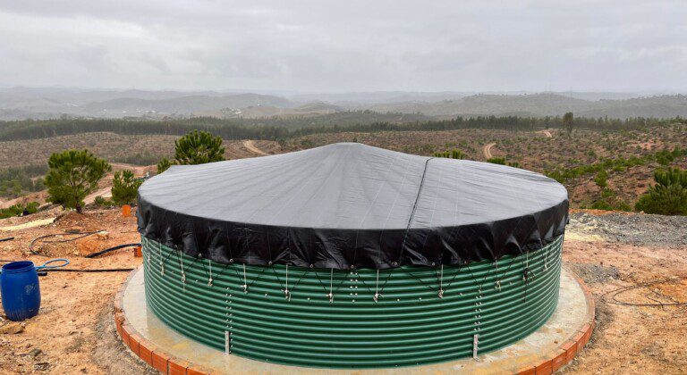 8 facts about the coating of our metal water tanks